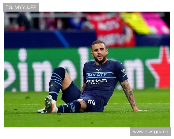 凯尔·沃克从谢菲联主力到英超新星的跃迁